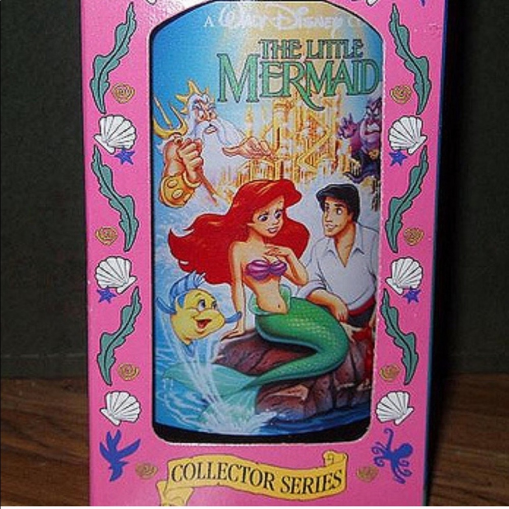 ISO Little Mermaid Burger King Disney Cup
